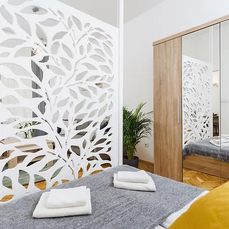 Whisper Of Gold - 1Br Apartment - Kazimierz